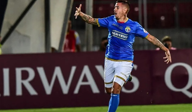 Holgado là sự bổ sung chất lượng cho hàng công Malaysia.